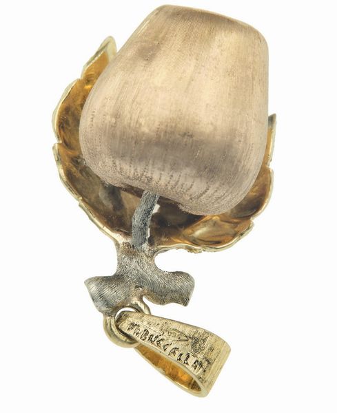 M. Buccellati. Pendente mela  - Asta Vintage Jewellery - Associazione Nazionale - Case d'Asta italiane