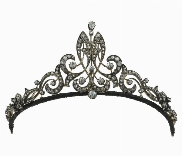 Tiara con diamanti di vecchio taglio  - Asta Vintage Jewellery - Associazione Nazionale - Case d'Asta italiane