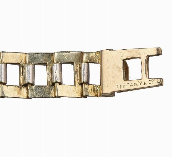 Tiffany & Co. Bracciale con tre zaffiri Sri Lanka, nessuna indicazione di trattamento termico  - Asta Vintage Jewellery - Associazione Nazionale - Case d'Asta italiane