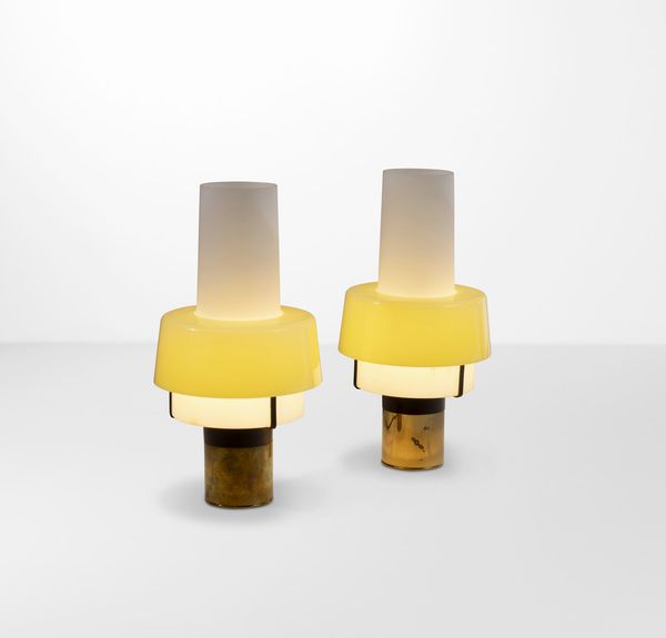 STILNOVO : Due lampade da tavolo mod. 8039  - Asta Design 200 - Associazione Nazionale - Case d'Asta italiane