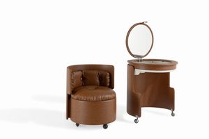 LUIGI MASSONI : Toilette e poltrona mod. Dilly Dally  - Asta Design 200 - Associazione Nazionale - Case d'Asta italiane