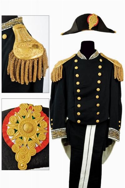 Uniforme completa dell'ordine dei SS. Maurizio e Lazzaro  - Asta Rare Armi Antiche e Armature da Tutto il Mondo - Associazione Nazionale - Case d'Asta italiane