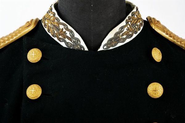 Uniforme completa dell'ordine dei SS. Maurizio e Lazzaro  - Asta Rare Armi Antiche e Armature da Tutto il Mondo - Associazione Nazionale - Case d'Asta italiane