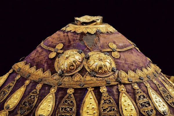 Bellissimo scudo appartenuto a un membro della corte di Menelik II  - Asta Rare Armi Antiche e Armature da Tutto il Mondo - Associazione Nazionale - Case d'Asta italiane