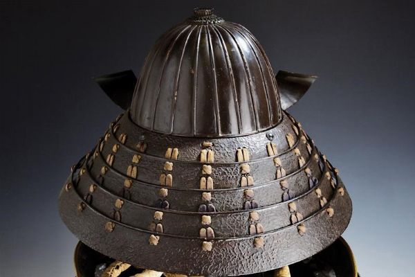 Notevole armatura da samurai di tipo Yukinoshita  - Asta Rare Armi Antiche e Armature da Tutto il Mondo - Associazione Nazionale - Case d'Asta italiane