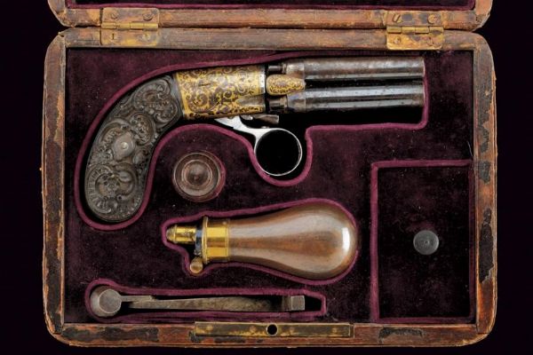 Raro pepperbox revolver a luminello in cassetta  - Asta Rare Armi Antiche e Armature da Tutto il Mondo - Associazione Nazionale - Case d'Asta italiane