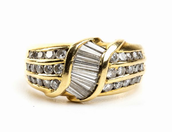 SALVINI: anello in oro con diamanti  - Asta Gioielli e Argenti Moderni e Contemporanei - Associazione Nazionale - Case d'Asta italiane