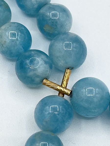 Girocollo in oro con acquamarine, cristallo di rocca e perla  - Asta Gioielli e Argenti Moderni e Contemporanei - Associazione Nazionale - Case d'Asta italiane