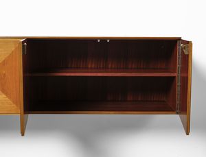 DARDI COSTANTINO (1936 - 1991) : attribuito. Credenza pensile per Mobilificio Olivieri, Italia  - Asta Asta 447 | DESIGN E ARTI DECORATIVE DEL NOVECENTO Online - Associazione Nazionale - Case d'Asta italiane