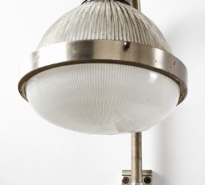 MAZZA SERGIO (n. 1931) : Coppia di lampade da parete per Artemide, Milano  - Asta Asta 447 | DESIGN E ARTI DECORATIVE DEL NOVECENTO Online - Associazione Nazionale - Case d'Asta italiane