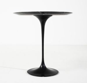 SAARINEN EERO (1910 - 1961) : Coppia di tavoli da salotto della serie Tulip per Knoll International, USA  - Asta Asta 447 | DESIGN E ARTI DECORATIVE DEL NOVECENTO Online - Associazione Nazionale - Case d'Asta italiane