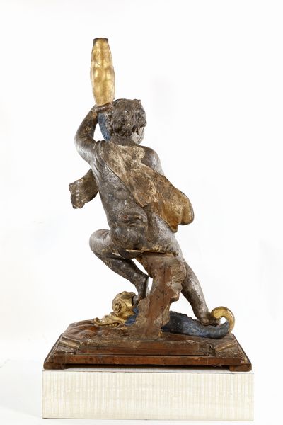 Scultura reggicero in legno argentato, dipinto e dorato, XVIII secolo  - Asta Antiquariato - Icone, Arredi, Sculture, Oggetti d'Arte - Associazione Nazionale - Case d'Asta italiane