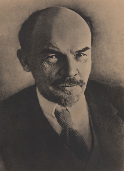 Moisei Nappelbaum : Y. I. Lenin  - Asta Fotografia - Associazione Nazionale - Case d'Asta italiane