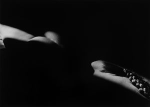 Lucien Clergue - Senza titolo (Nudo)