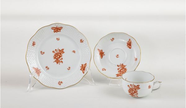 Set da t in porcellana Herend Apponyi Orange  - Asta L'Arte della Tavola - Associazione Nazionale - Case d'Asta italiane