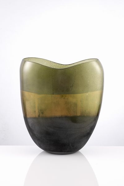 Vaso Murano in vetro verde  - Asta L'Arte della Tavola - Associazione Nazionale - Case d'Asta italiane