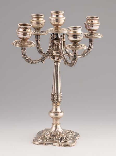 Candelabro in argento a cinque luci  - Asta L'Arte della Tavola - Associazione Nazionale - Case d'Asta italiane