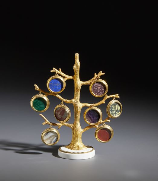 MANIFATTURA ITALIANA DEL XX SECOLO : Piccolo albero in bronzo dorato montato con medaglioni in commesso di marmi e pietre dure  - Asta Asta 449 | ARTE ANTICA E DEL XIX SECOLO Virtuale - Associazione Nazionale - Case d'Asta italiane