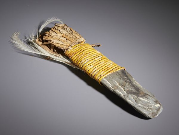 . : Interessante esemplare di ascia manuale proveniente dalla cultura Dani e dalla cultura Langda in Papua Nuova Guinea e prodotte con pietra vulcanica. Irian Jaya, XIX secolo.  - Asta Asta 450 | WUNDERKAMMER, CURIOSITIES & ETNOGRAFICA - A GENTLEMAN' S CABINET OF CURIOSITIES Online - Associazione Nazionale - Case d'Asta italiane