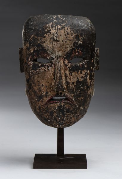 . : Maschera proveniente dalla cultura Assam con bella pagina del tempo. India, XIX secolo.  - Asta Asta 450 | WUNDERKAMMER, CURIOSITIES & ETNOGRAFICA - A GENTLEMAN' S CABINET OF CURIOSITIES Online - Associazione Nazionale - Case d'Asta italiane