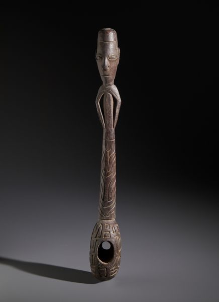 . : Pestello scolpito in legno proveniente dalla cultura Asmat. Papua Nuova Guinea, inizi XX secolo.  - Asta Asta 450 | WUNDERKAMMER, CURIOSITIES & ETNOGRAFICA - A GENTLEMAN' S CABINET OF CURIOSITIES Online - Associazione Nazionale - Case d'Asta italiane