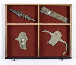 . : Rara collezione composta da 62 bronzi Harappa, Valle dell'Indo.  - Asta Asta 450 | WUNDERKAMMER, CURIOSITIES & ETNOGRAFICA - A GENTLEMAN' S CABINET OF CURIOSITIES Online - Associazione Nazionale - Case d'Asta italiane