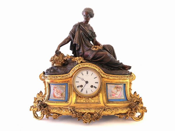 Orologio da tavolo, Parigi, Miroy Freres, seconda met del XIX secolo  - Asta Casa Lazzi - parte prima Arredi, dipinti, vetri di Murano, curiosit - Associazione Nazionale - Case d'Asta italiane