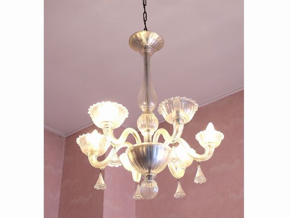 Lampadario con coppia di applique in vetro soffiato di Murano  - Asta Casa Lazzi - parte prima Arredi, dipinti, vetri di Murano, curiosit - Associazione Nazionale - Case d'Asta italiane