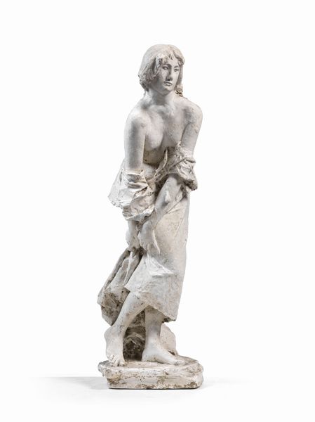 Ignoto scultore fine XIX - inizio XX secolo : Fanciulla al bagno  - Asta Importanti Arredi, Maioliche, Sculture e Dipinti Antichi - Associazione Nazionale - Case d'Asta italiane