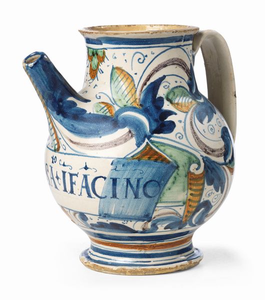 Orciolo in maiolica policroma bianco, blu, verde e ocra  - Asta Importanti Arredi, Maioliche, Sculture e Dipinti Antichi - Associazione Nazionale - Case d'Asta italiane