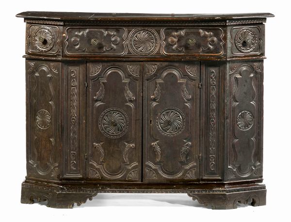 Credenza in legno di noce  - Asta Dipinti e Sculture del XIX e XX secolo - Associazione Nazionale - Case d'Asta italiane