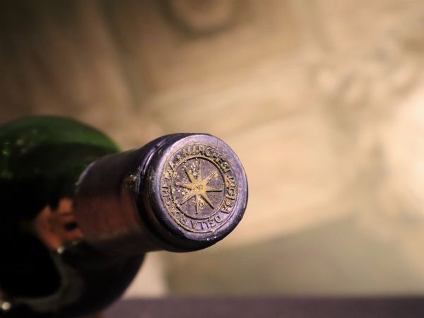 Sassicaia Tenuta San Guido 1975  - Asta Smartwine 2.0 | Spring Classics - Associazione Nazionale - Case d'Asta italiane