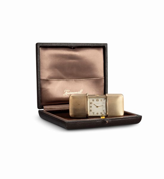 MOVADO : Ermeto Hausmann in oro 9k, carica manuale, quadrante Argent con numeri applicati e astuccio originale 29x24 mm  - Asta Watches - Associazione Nazionale - Case d'Asta italiane