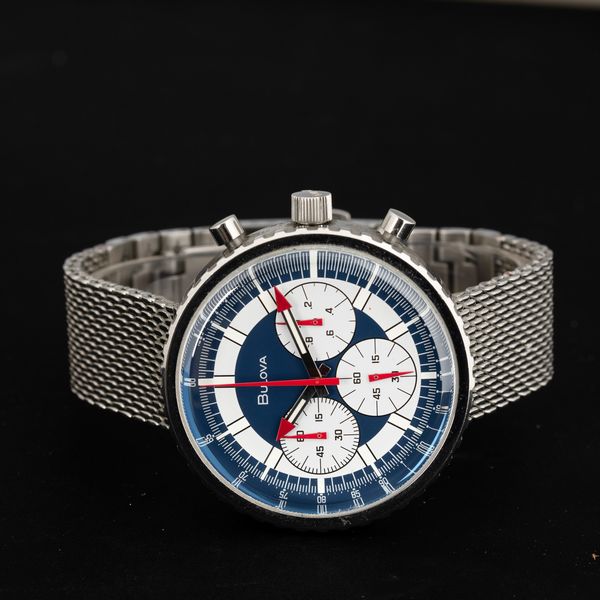 Bulova : Chronograph Oversize tre contatori con bracciale in acciaio maglia mesh integrato con scatola, 46 mm  - Asta Watches - Associazione Nazionale - Case d'Asta italiane