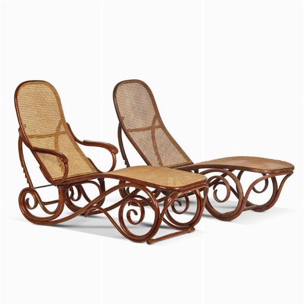 COPPIA DI CHAISES LONGUES, MANIFATTURA THONET, VIENNA, FINE SECOLO XIX  - Asta INTERNATIONAL FINE ART - Associazione Nazionale - Case d'Asta italiane