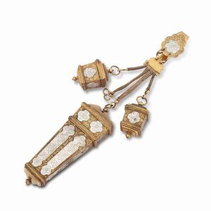 NECESSAIRE E CHATELAINE, FRANCIA, SECOLO XVIII  - Asta INTERNATIONAL FINE ART - Associazione Nazionale - Case d'Asta italiane