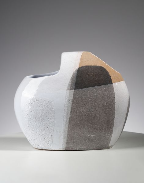 TOSIN GIANNI (1922 - 2019) : Vaso a sezione schiacciata con decoro astratto  - Asta Asta 451 | DESIGN E ARTI DECORATIVE DEL NOVECENTO - CERAMICHE e VETRI Online - Associazione Nazionale - Case d'Asta italiane