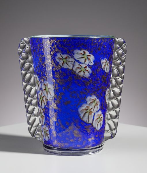 A.V.E.M : Vaso con morise della serie Opachi a Mace Avventurina, Murano  - Asta Asta 451 | DESIGN E ARTI DECORATIVE DEL NOVECENTO - CERAMICHE e VETRI Online - Associazione Nazionale - Case d'Asta italiane