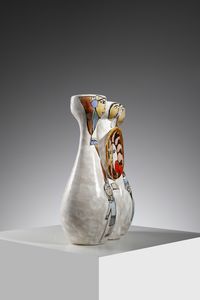 SCHIAVON ELIO (1925 - 2004) : Vaso-scultura con figure umane, Padova  - Asta Asta 451 | DESIGN E ARTI DECORATIVE DEL NOVECENTO - CERAMICHE e VETRI Online - Associazione Nazionale - Case d'Asta italiane