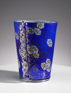 A.V.E.M : Vaso con morise della serie Opachi a Mace Avventurina, Murano  - Asta Asta 451 | DESIGN E ARTI DECORATIVE DEL NOVECENTO - CERAMICHE e VETRI Online - Associazione Nazionale - Case d'Asta italiane