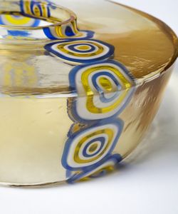 POTENZA GIANMARIA (n. 1936) : Grande vaso-scultura mod. Chitarra per La Murrina, Murano  - Asta Asta 451 | DESIGN E ARTI DECORATIVE DEL NOVECENTO - CERAMICHE e VETRI Online - Associazione Nazionale - Case d'Asta italiane