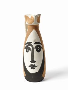 PICASSO PABLO (1881 - 1973) : VISAGE (A.R 288) Brocca per Madoura, Francia  - Asta Asta 451 | DESIGN E ARTI DECORATIVE DEL NOVECENTO - CERAMICHE e VETRI Online - Associazione Nazionale - Case d'Asta italiane