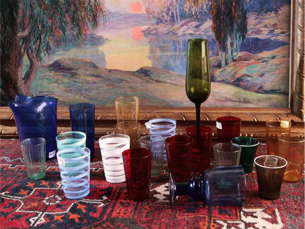 Assortimento di bicchieri in vetro multicolore  - Asta La casa moderna  - Associazione Nazionale - Case d'Asta italiane