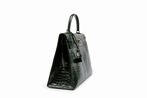 Hermès : Borsa Kelly Sellier 35 cm  - Asta Luxury Fashion - Associazione Nazionale - Case d'Asta italiane