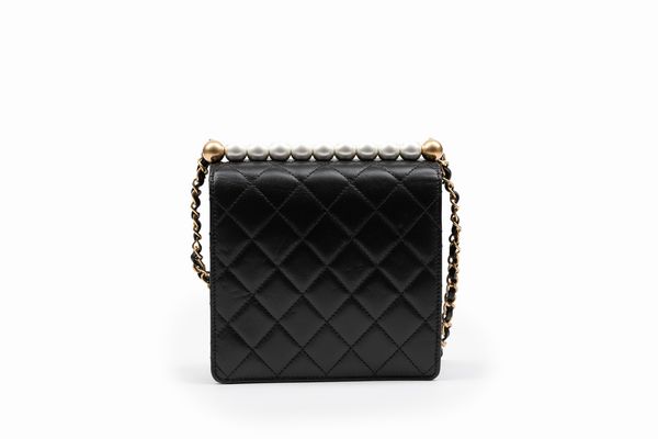 CHANEL : Piccola borsa  - Asta Luxury Fashion - Associazione Nazionale - Case d'Asta italiane