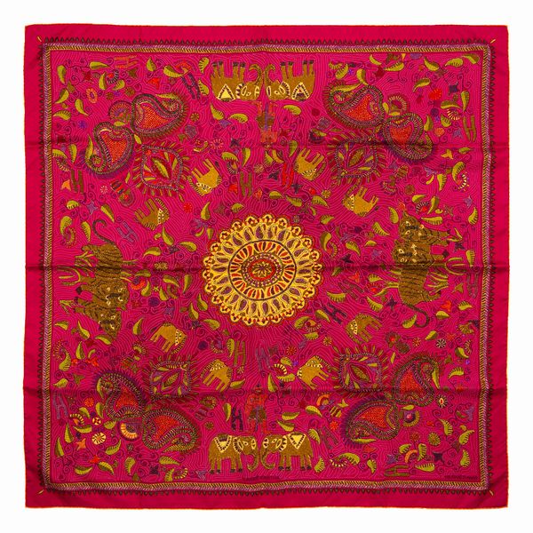 Hermès : Foulard Carr Kantha  - Asta Luxury Fashion - Associazione Nazionale - Case d'Asta italiane