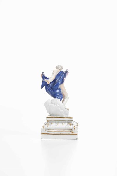 Figurina di Nettuno.<BR>Meissen, 1750 circa.  - Asta Maioliche e Porcellane da Collezione - Associazione Nazionale - Case d'Asta italiane