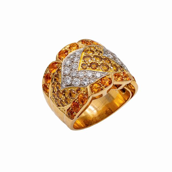 Anello a fascia in oro giallo 18kt diamanti naturali e diamanti gialli  - Asta Gioielli e Orologi - Associazione Nazionale - Case d'Asta italiane