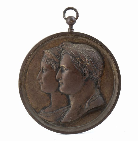 medaglione in bronzo con i busti di Napoleone e Giuseppina  - Asta Militaria, Ordini cavallereschi, Napoleonica - Associazione Nazionale - Case d'Asta italiane