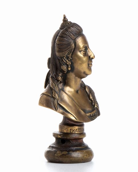 Piccolo busto in bronzo dellimperatrice russa Caterina la Grande  - Asta Militaria, Ordini cavallereschi, Napoleonica - Associazione Nazionale - Case d'Asta italiane